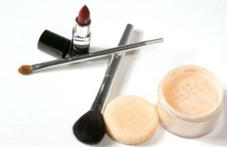 化妆基本步骤和基本需要用到的化妆品